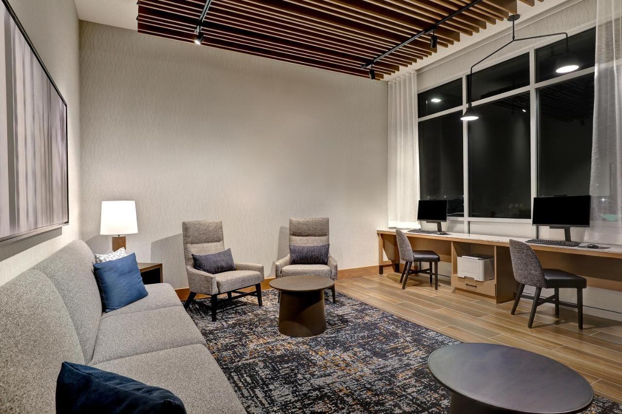 Hyatt Place Prince George Eksteriør billede