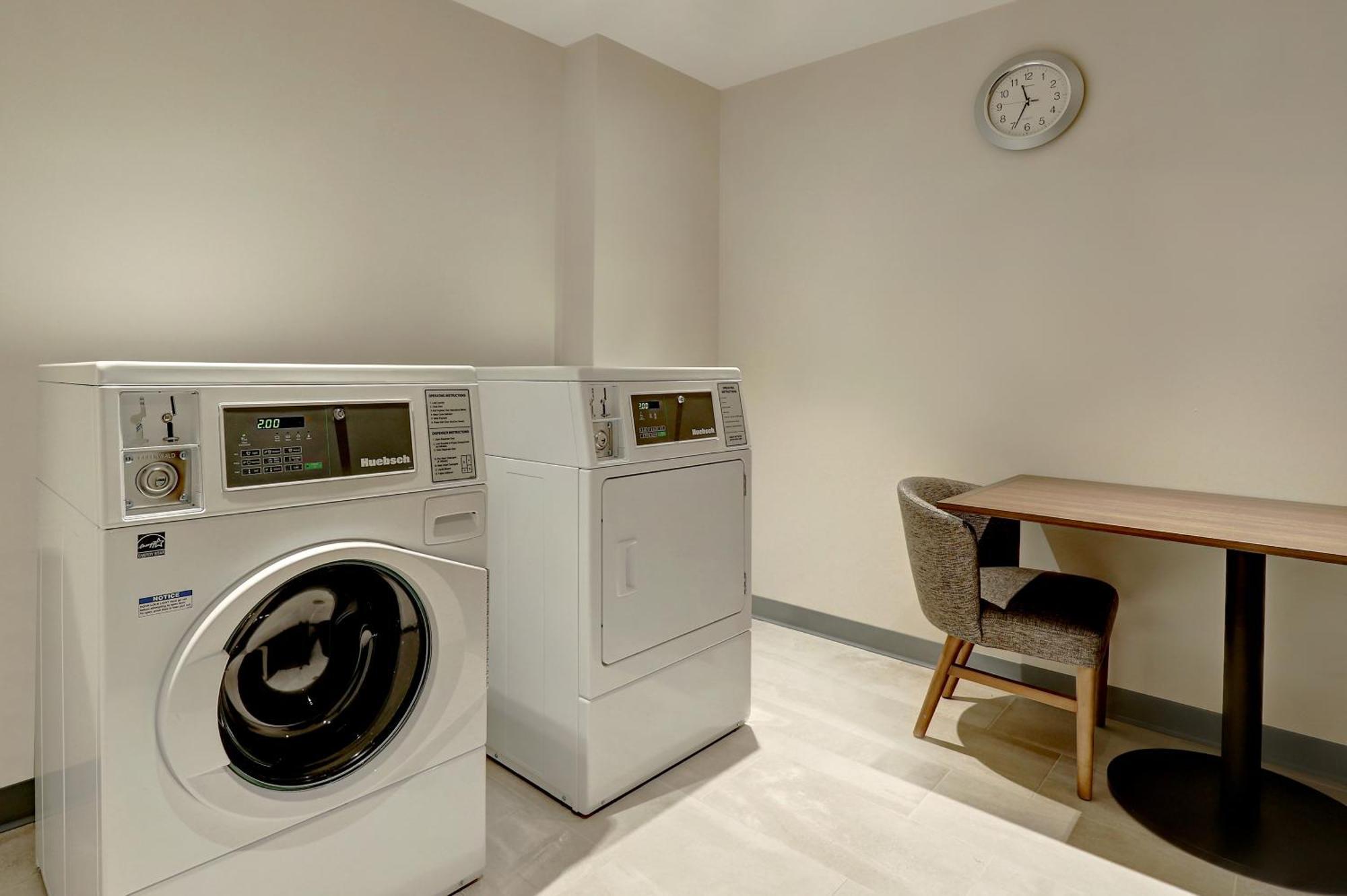 Hyatt Place Prince George Eksteriør billede